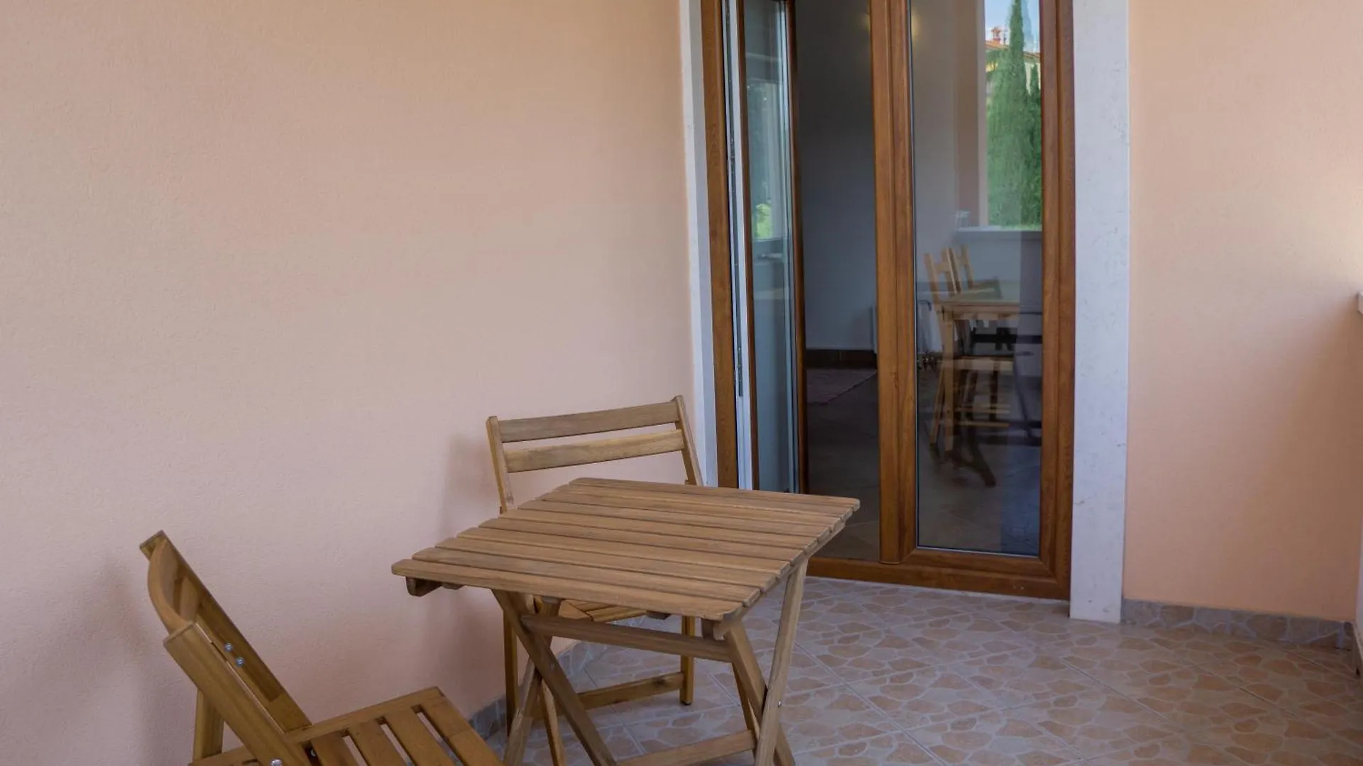 Dub Apartments Malinska Croatia