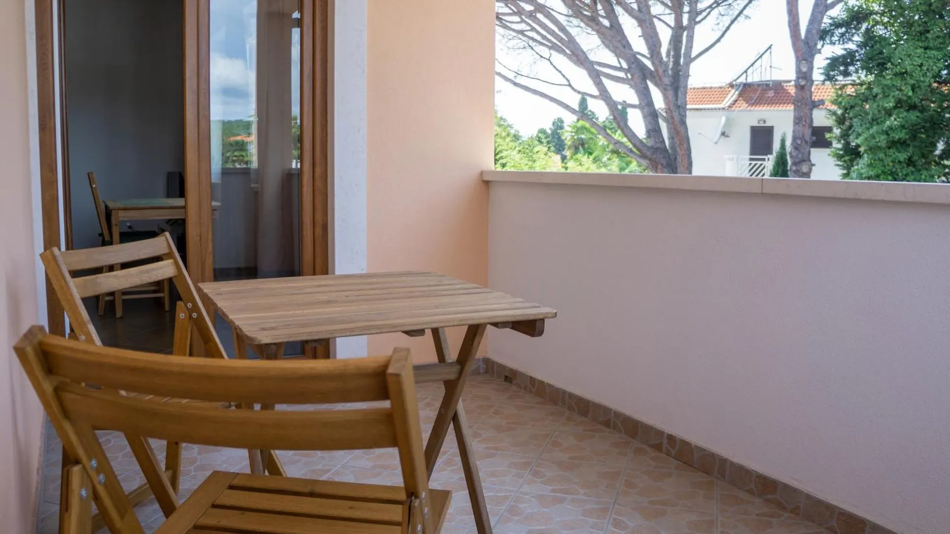 Dub Apartments Malinska 0*,  Croatia